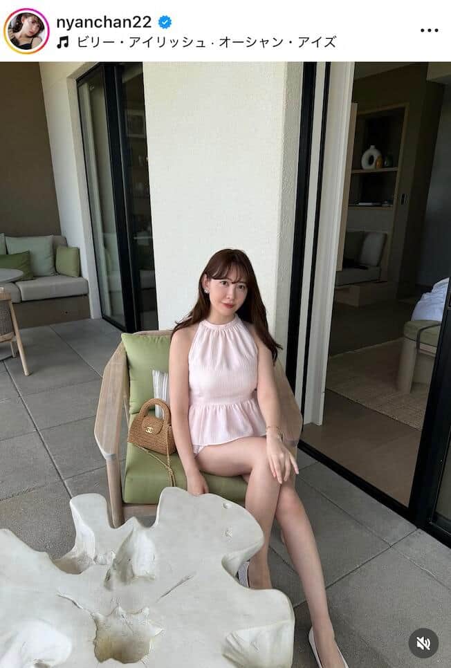 小嶋陽菜さんのインスタグラム（＠nyanchan22）より