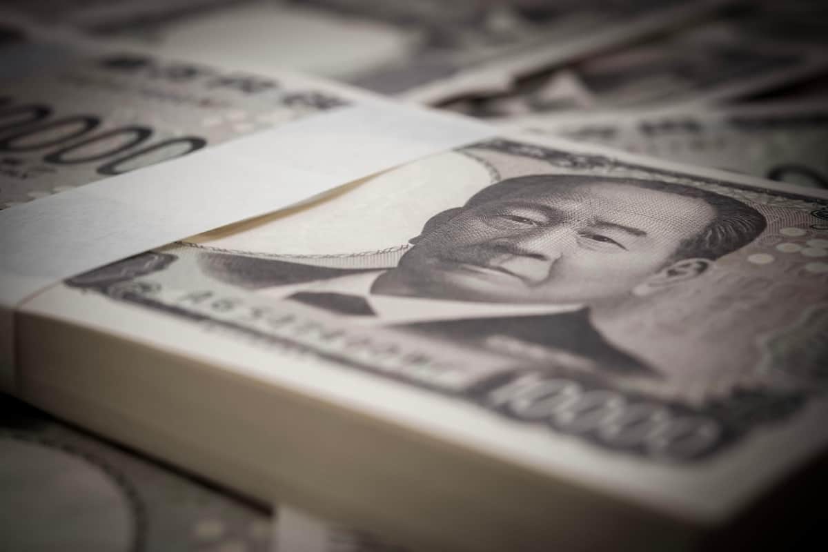 華原朋美、息子のリュックを新幹線内で紛失→「見つけた方には100万円」でも見つからず