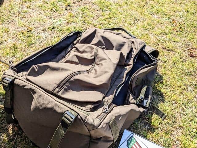 リュック、靴、遺体の発見場所が「線」になっていない（画像はイメージ）