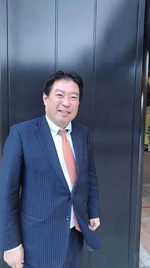 福島伸享氏のプロフィール　2009年民主党から初当選。民主党で当選２回、無所属（会派「有志の会」）で当選２回。東大農学部農業経済学科卒、経産省（当時の通産省）入省。（菅沼栄一郎撮影）