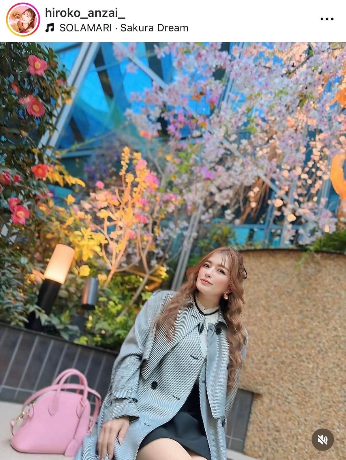 安西ひろこさんのインスタグラム（＠hiroko_anzai_）より