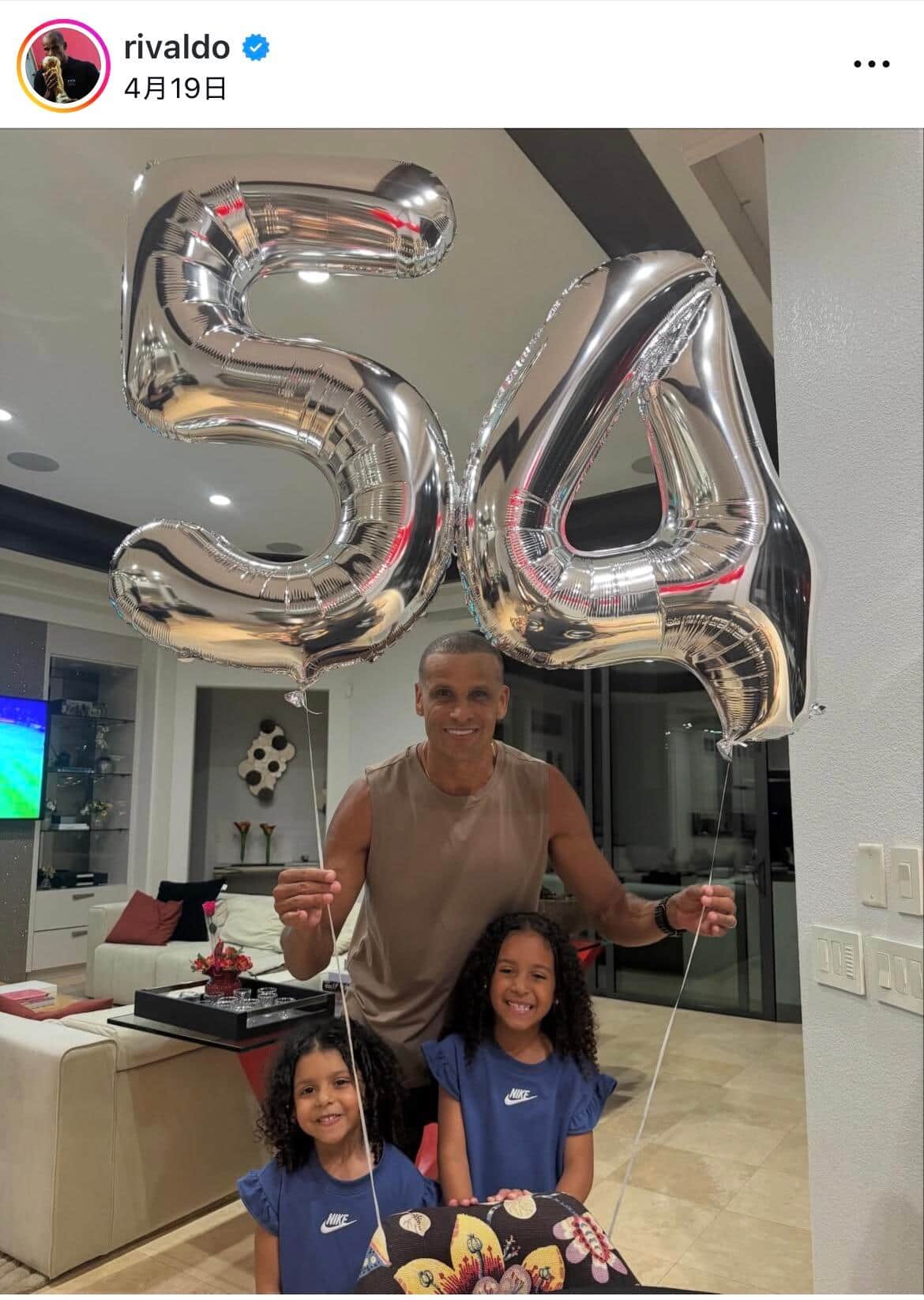 リバウドさんのインスタグラム（＠rivaldo）より
