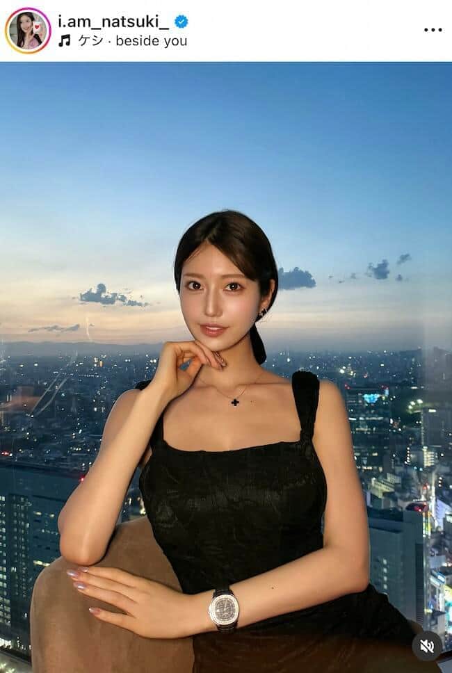 「令和の峰不二子」阿部なつき、ノースリ×デニムのコーデでディズニーへ　「キュート！」「可愛さ爆発」