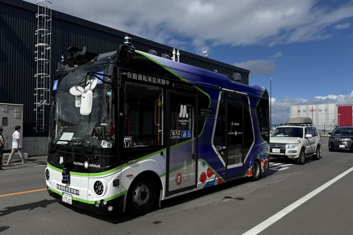 大阪・関西万博の「負の遺産」EVバス100台超放置で「墓場」状態　大阪メトロの返金要求にメーカー反論