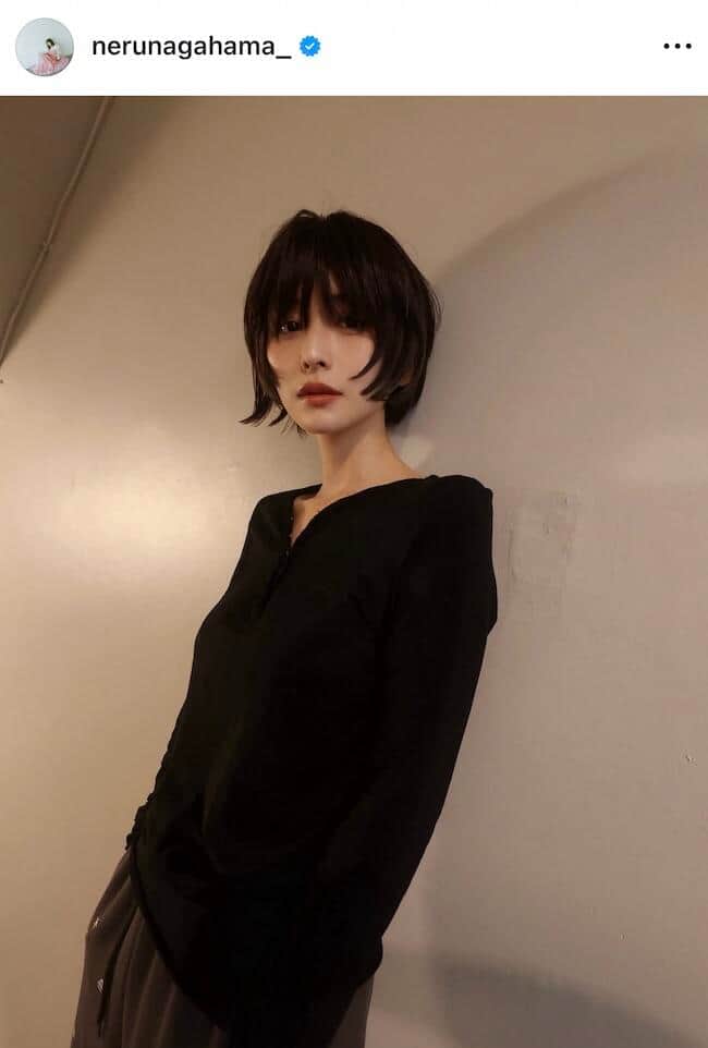 長濱ねる、淡いピンク色ノースリセットアップで...かわいさ限界突破　「着心地が柔らかくて気持ちよかった」