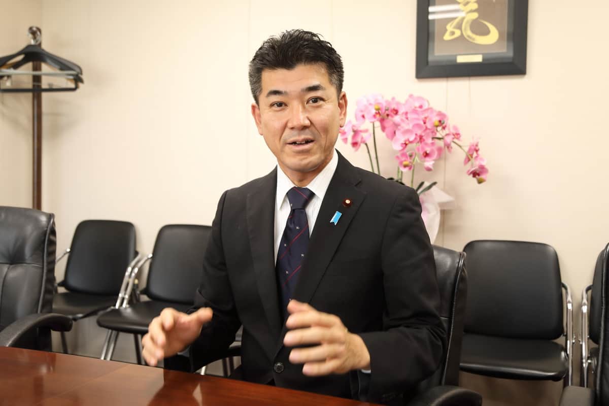 「押し問答では、共感は広がらない」は誰に向けた言葉か　中道・泉健太議員「他者の追及」めぐり思いつづる