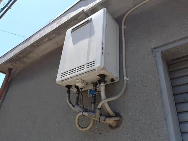 「給湯器が危険」と突然の訪問業者が…（写真はイメージ）