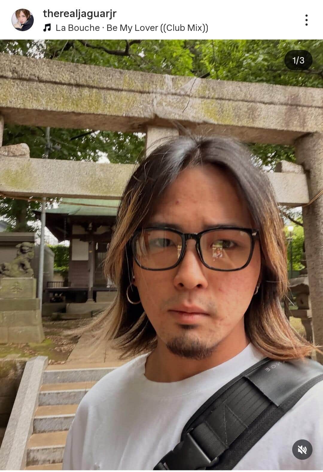ジャガー横田のイケメン19歳長男、ニッコリ笑顔で　レジェンド女子レスラーたちとパシャリ