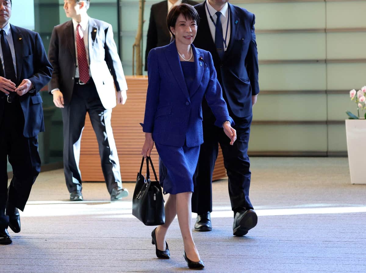 高市首相が愛用のバッグが話題に（写真：ロイター/アフロ）