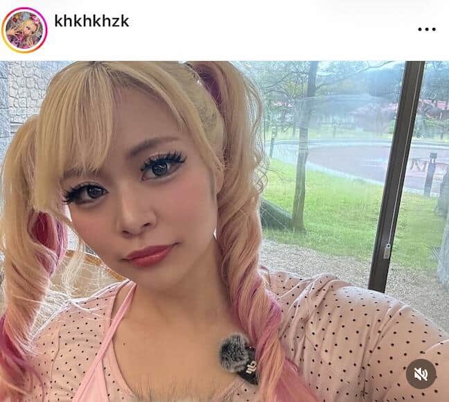 荒川さんのインスタグラム（＠khkhkhzk）より