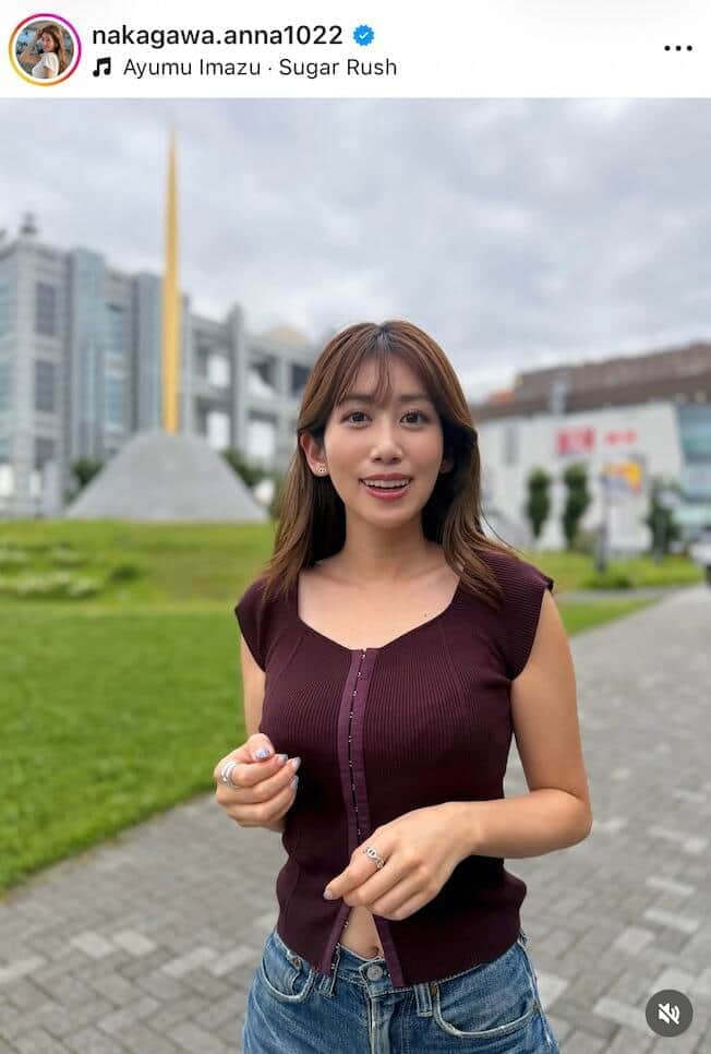 元NHK中川安奈アナ、サッカー日本代表カラーのノースリワンピで色気ダダ漏れ　「マンマ・ミーア」「超かわいい」