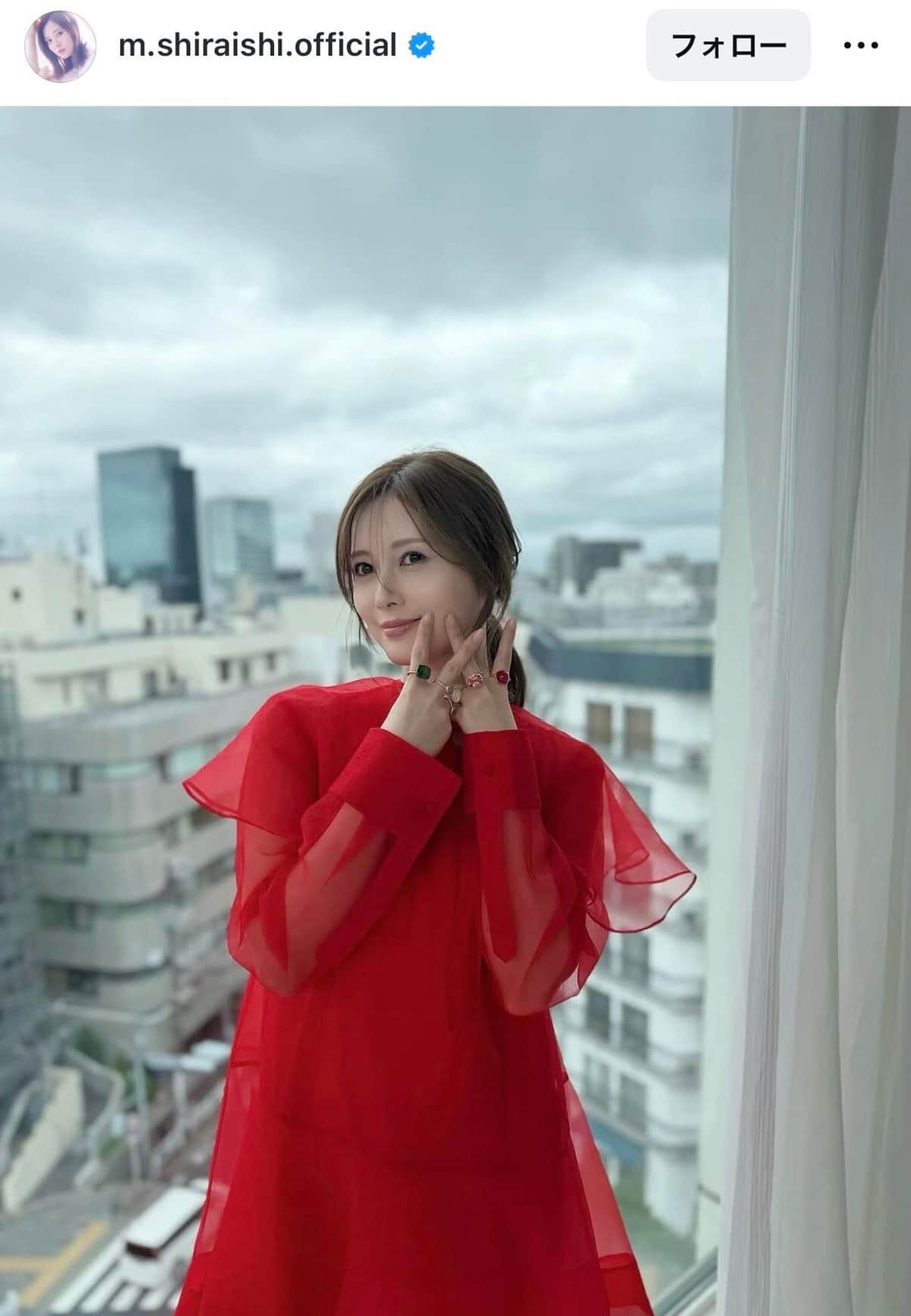 白石麻衣さんのインスタグラム（＠m.shiraishi.official）より