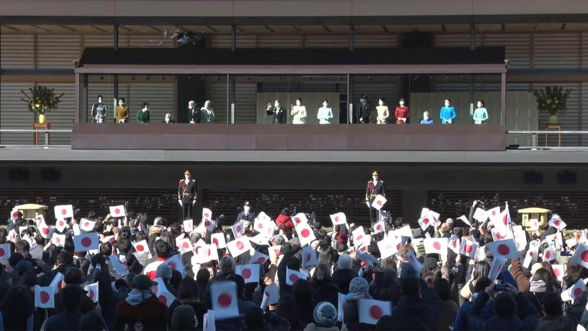 皇族数の確保は喫緊の課題だ（写真は2023年の新年一般参賀、代表撮影動画から）