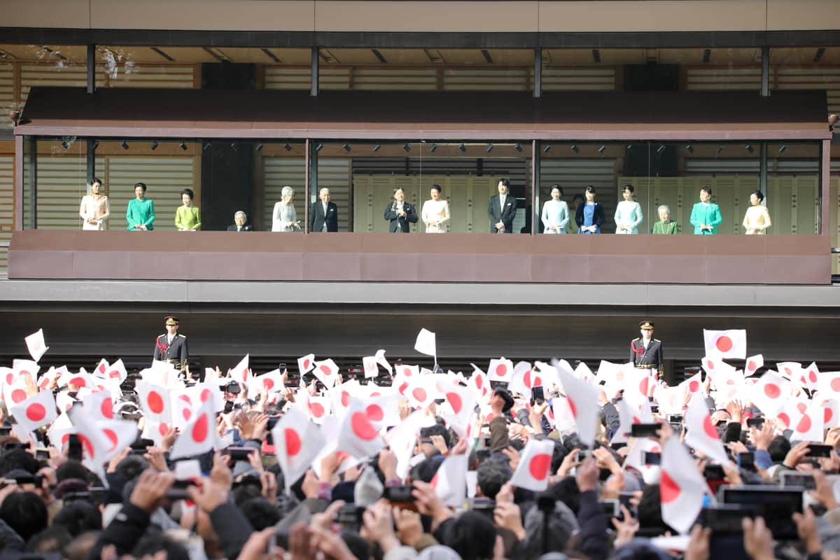 新年一般参賀の日の丸はどう扱うべきなのか（2020年撮影）