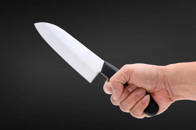 容疑者は刃物を所持していた（画像はイメージ）