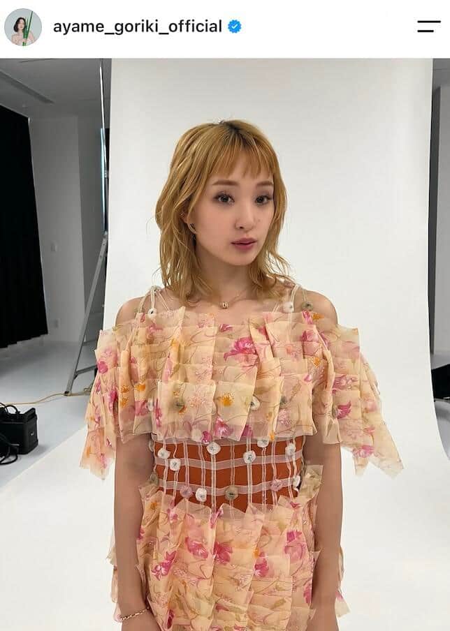 剛力彩芽さんのインスタグラム（＠ayame_goriki_official）より