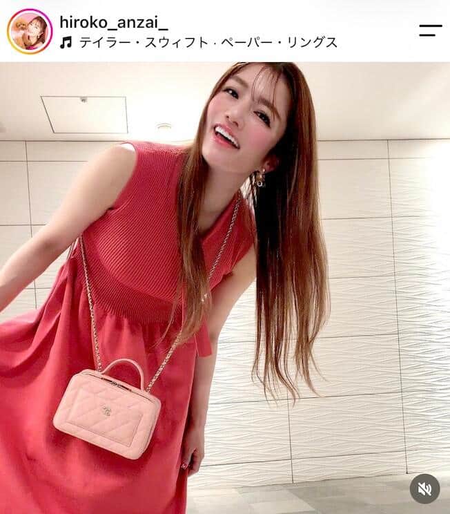 安西ひろこさんのインスタグラム（＠hiroko_anzai_）より