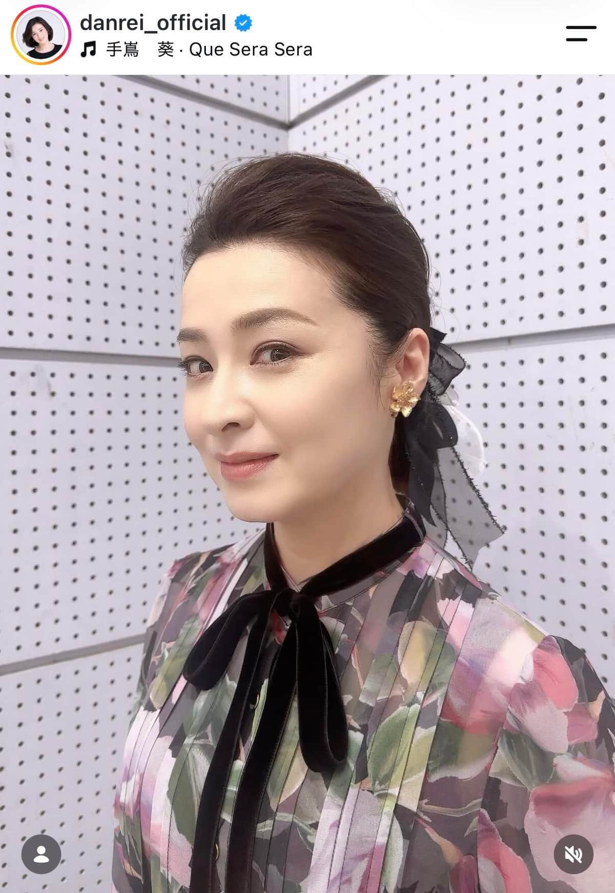 檀れい、涼しげ白地の浴衣＆髪アップにして美貌ダダ漏れ　「女神降臨」「やはり別格！」「お美しいです」