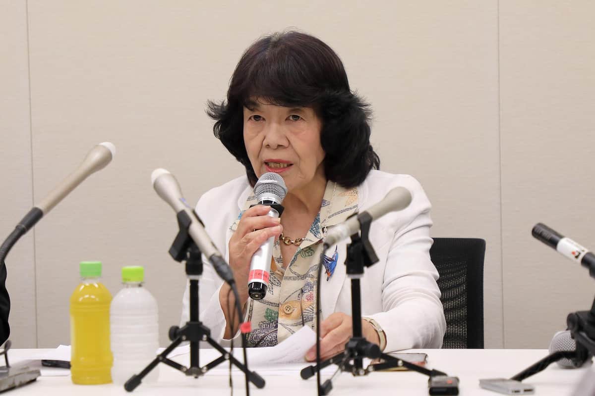 阿部知子氏
