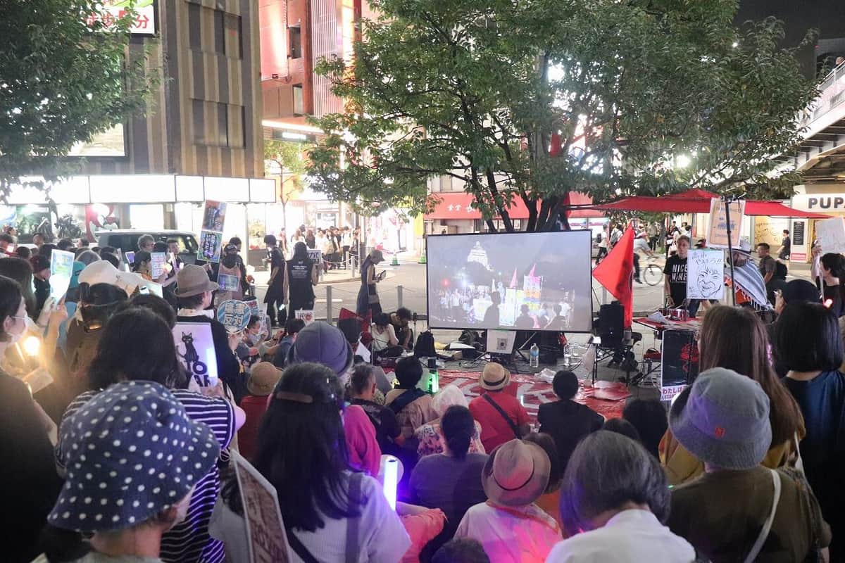 「強権政治に声をあげる！主権者は私たち！」新宿での様子