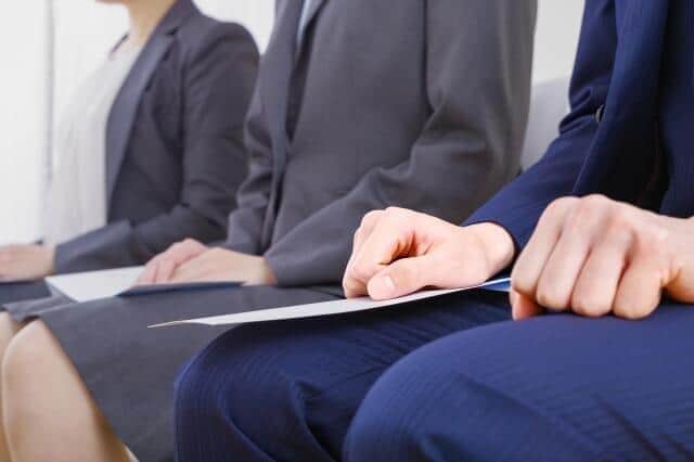 親同伴の企業説明会増える　「親世代は就職氷河期ど真ん中」...子どもの就職「失敗させたくない」