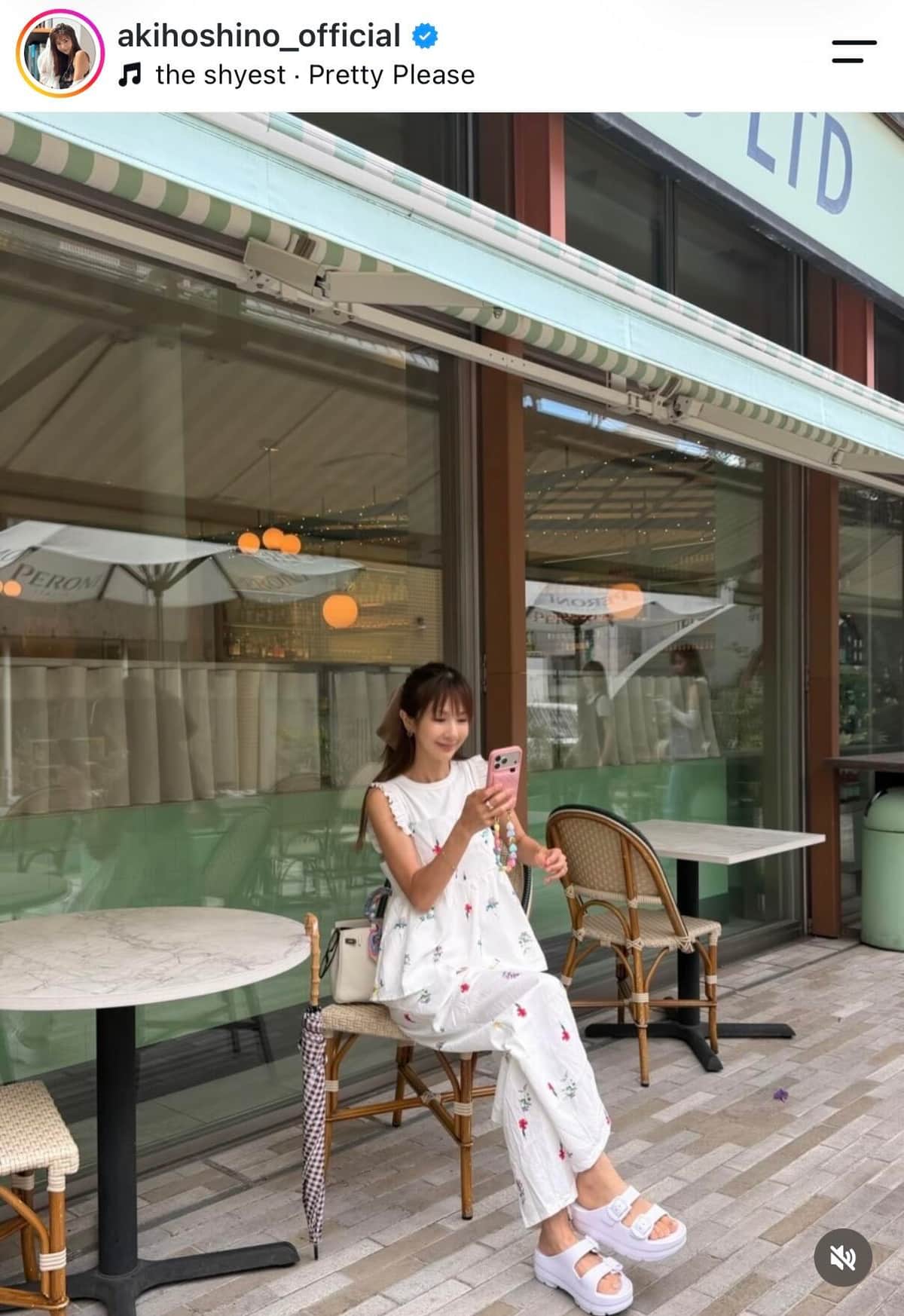 ほしのあきさんのインスタグラム（＠akihoshino_official）より