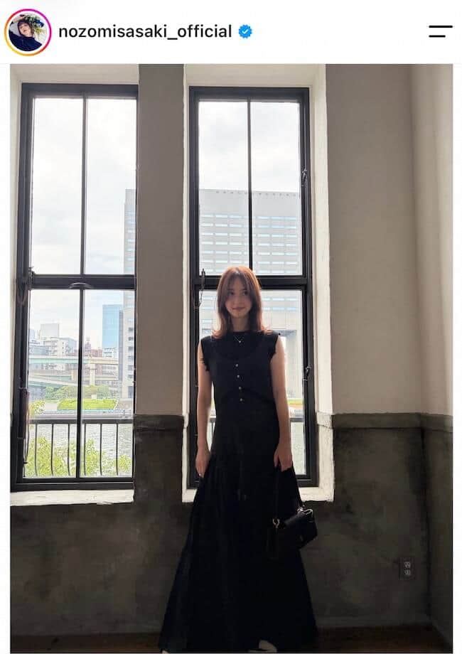 佐々木希さんのインスタグラム（＠nozomisasaki_official）より