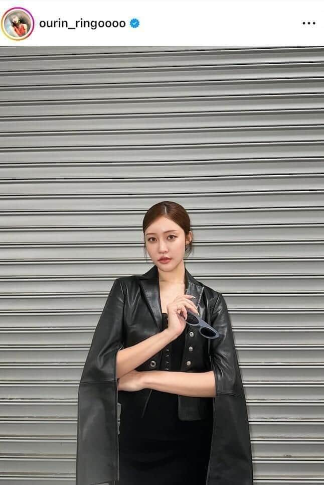 王林、キラキラ黒ドレス＆透け感タイツでかわいさ限界突破　「カッコいい」「超かわいい」「めっちゃ綺麗」