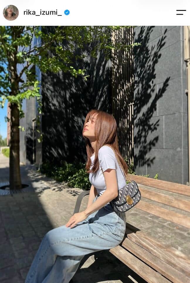 泉里香さんのインスタグラム（＠rika_izumi_）より