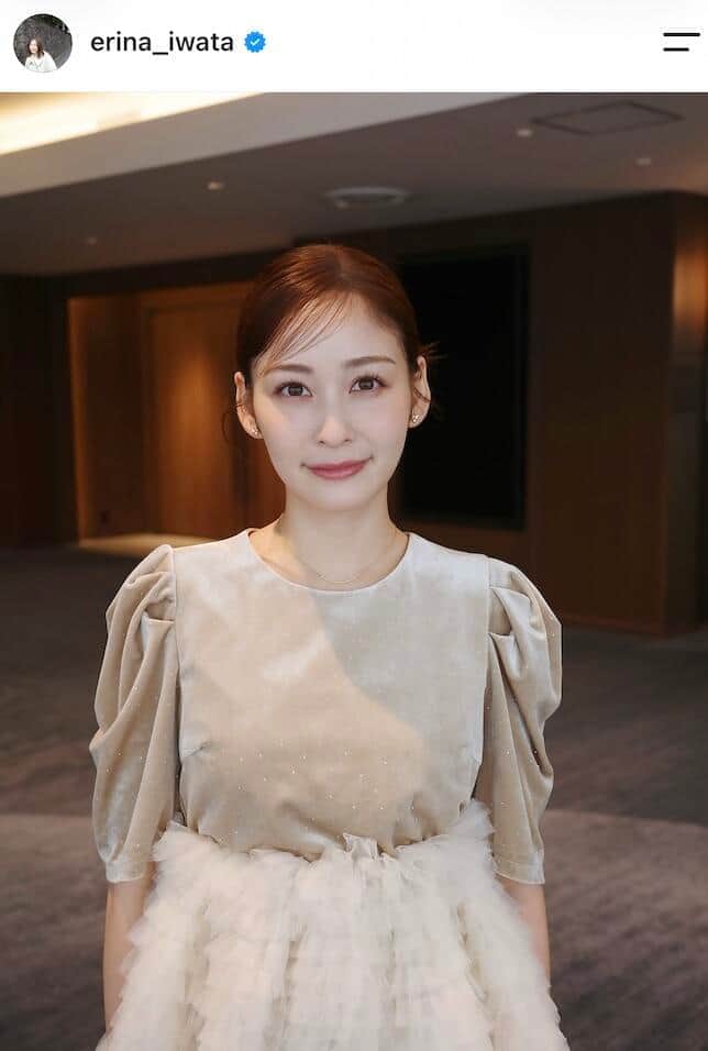 「こんなに印象変わるのか」元日テレ・岩田絵里奈アナ、花柄黒キャミ姿で　ばっちりメイクの激変ショット