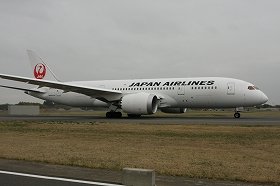 ボストンでJALの787型機から発火 電気系統でトラブル相次ぐ: J-CAST ニュース【全文表示】