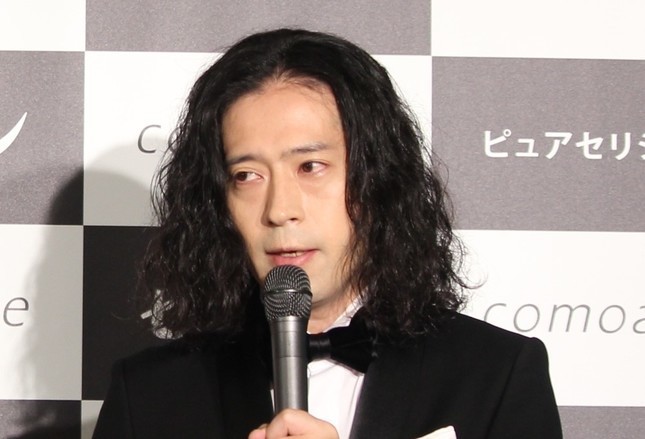 240万部でピース又吉いくらもらったのか 吉本側が 半分 取るから1億円いかない J Cast ニュース 全文表示