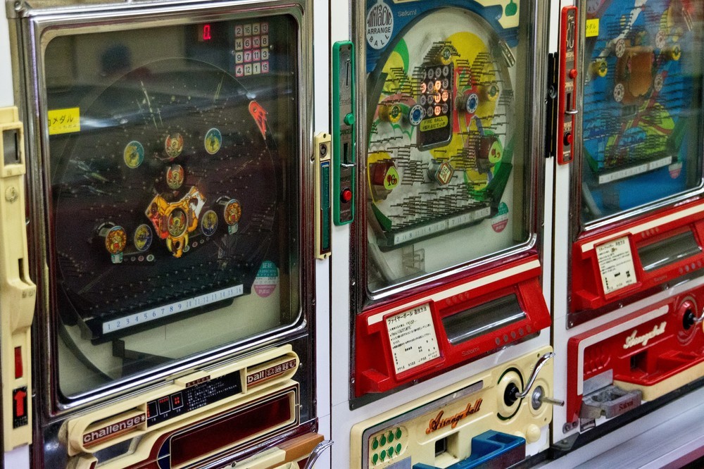 パチンコ台に クギ曲げ 不正が横行 警察庁が悪質行為だとして 店舗に撤去を求める J Cast ニュース 全文表示