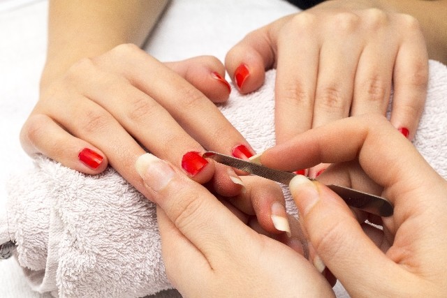 幼稚園児も マニキュア塗ってどきどき している 漫画の付録回収騒ぎで使用に賛否両論 J Cast ニュース 全文表示