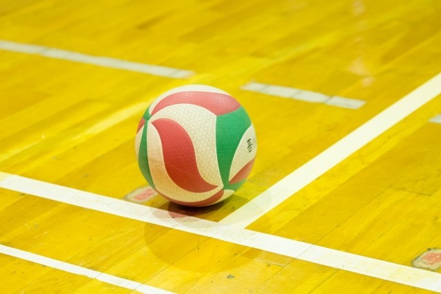 バレー 顔面にスパイク 動画が波紋 体罰 いや 普通の練習 J Cast ニュース 全文表示