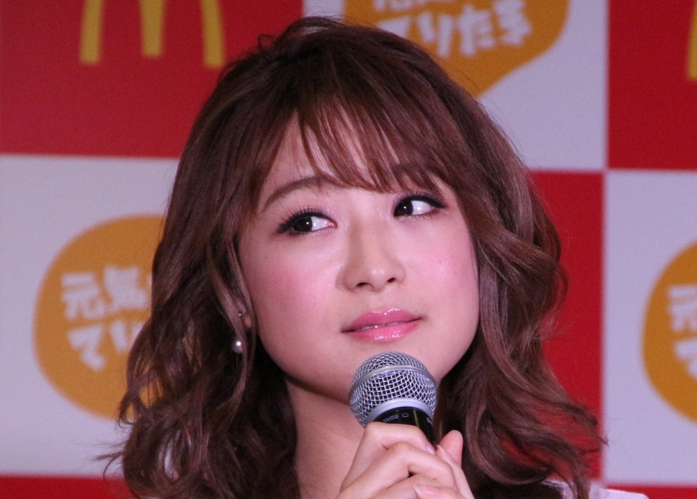 ナチュラルメイクの鈴木奈々 あの女優に 似てる と話題 J Cast ニュース