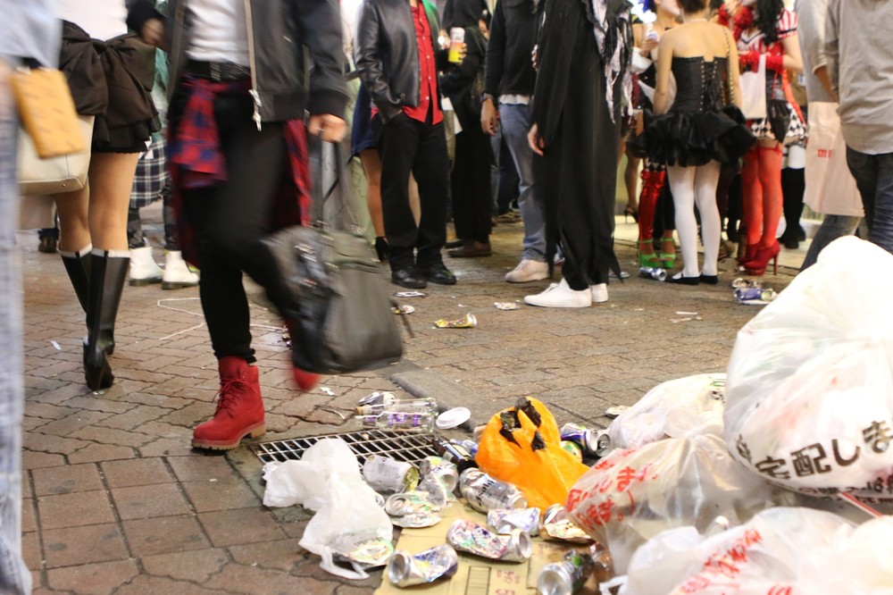 私はなぜ 変態仮装行列 と呼んだのか 商店街トップが語る渋谷ハロウィンの 惨状 J Cast ニュース 全文表示