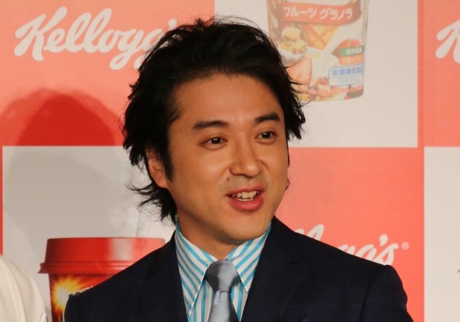 新井浩文の友人 ムロツヨシがツイート 目を見て 悪いことをした と言ったら J Cast ニュース