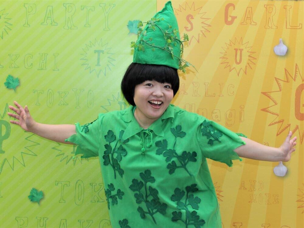 おかずクラブ オカリナの 食べるだけ 動画が強烈と話題 なんでこんなに苦しそうなんだ 飯に食わされてる J Cast ニュース