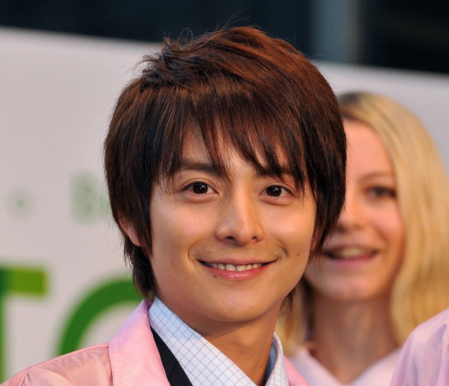 小池徹平 おかあさんといっしょ に馴染みすぎ 違和感ゼロの お兄さんポーズ に反響 J Cast ニュース 小池徹平 おかあさんといっしょ に馴染みすぎ 違和感ゼロの お兄さんポーズ に反響 J Cast ニュース