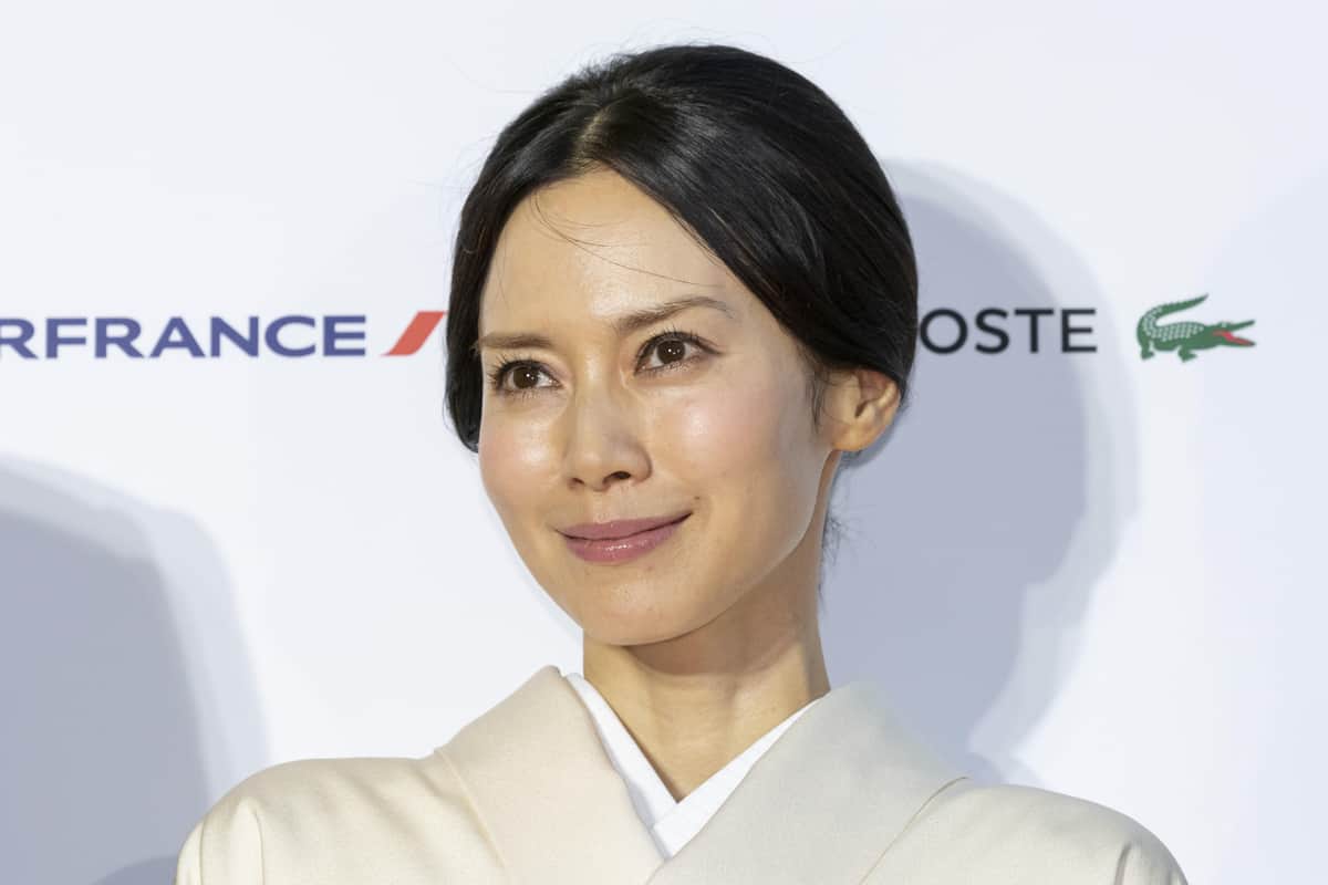 中谷美紀、厳しい糖質制限を明かす 「耐え難き眠気」「大人のニキビや