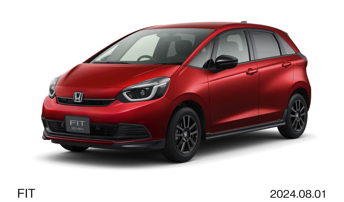 モテフィット☆新品未使用 ホンダ新型「フィット」公開！ 約200万円の 