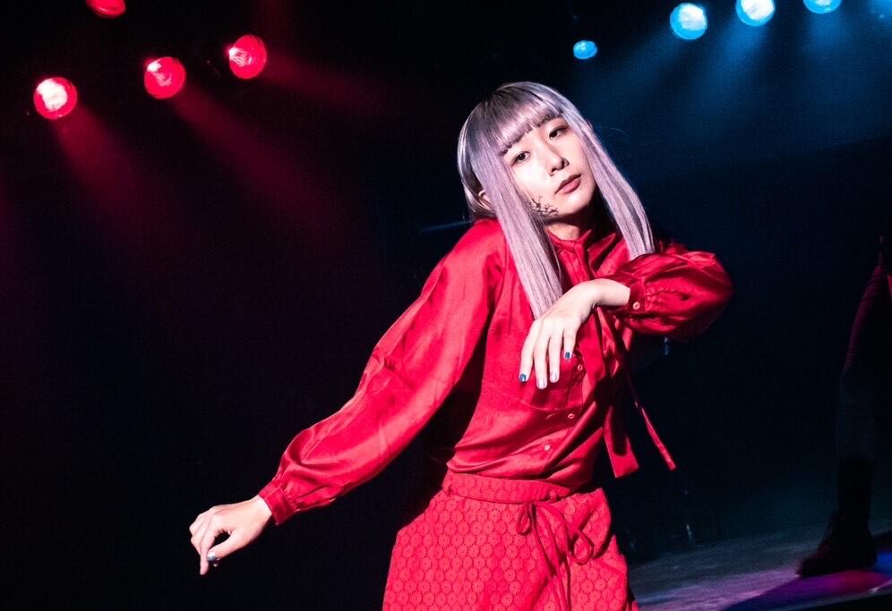 変幻自在の表現者、ダンサーKAi MiWA 内面を「ゼロ」にして曲や演出に