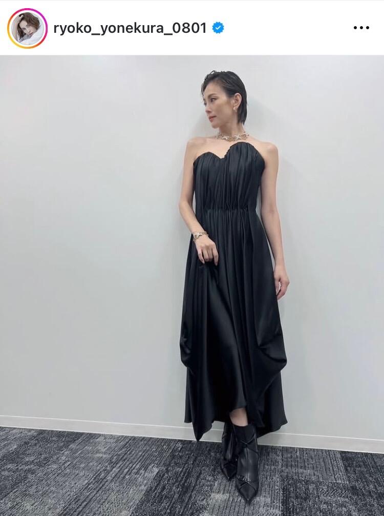 米倉涼子49歳、圧倒的オーラでショーパン×ジャケットコーデ 「世界で1