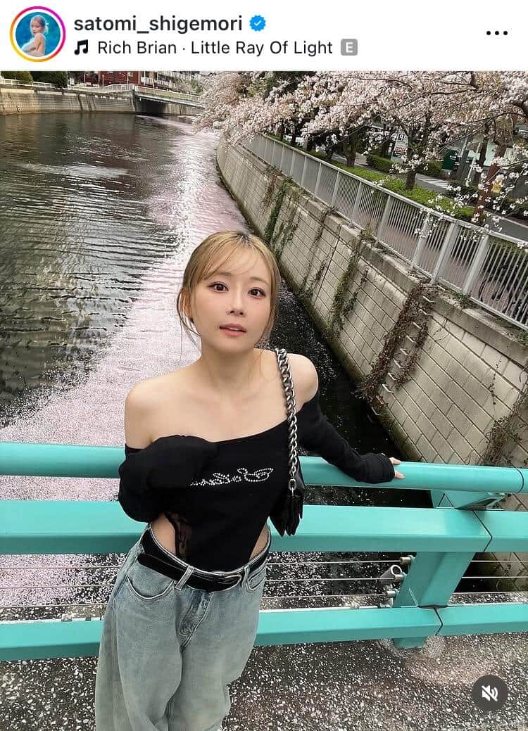 もう反則レベル」重盛さと美36歳、かわいすぎ激変ルックス＆舌ペロ姿に