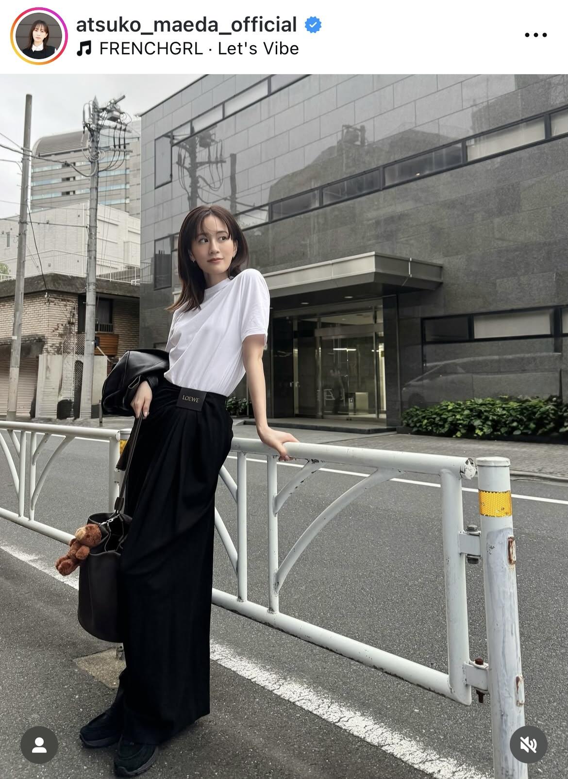 前田敦子33歳、おなかチラ見えTシャツ×デニム私服コーデが爆イケ