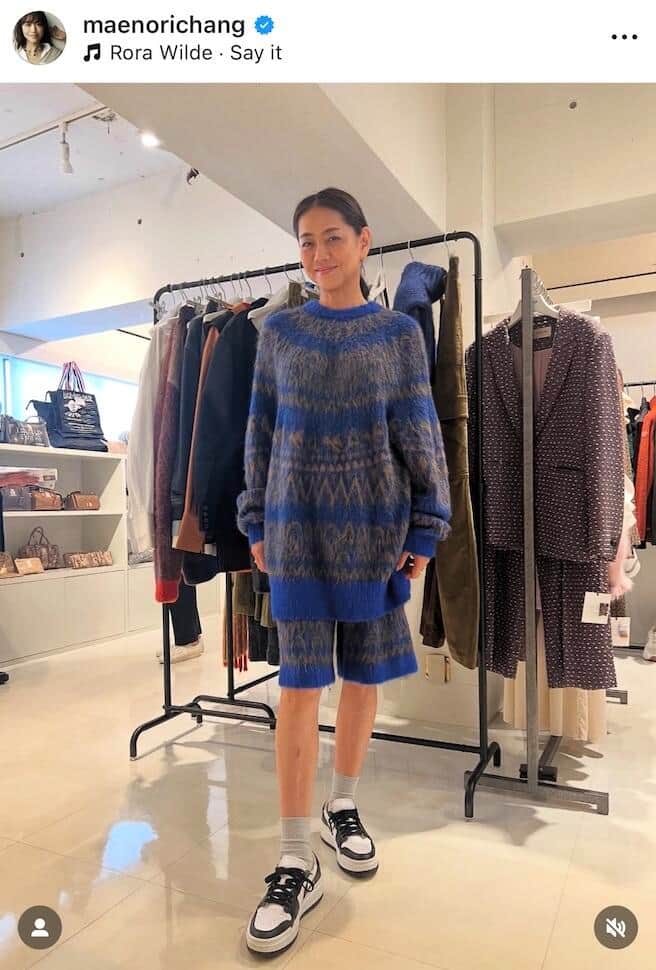 前田典子59歳「アラ還だってショーパンはきます」超絶美脚ショットの