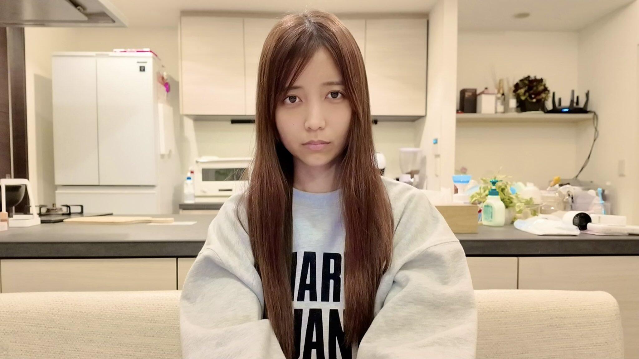 登録者114万人の人気YouTuber、「突然声が出なくなった」 スマホの文字