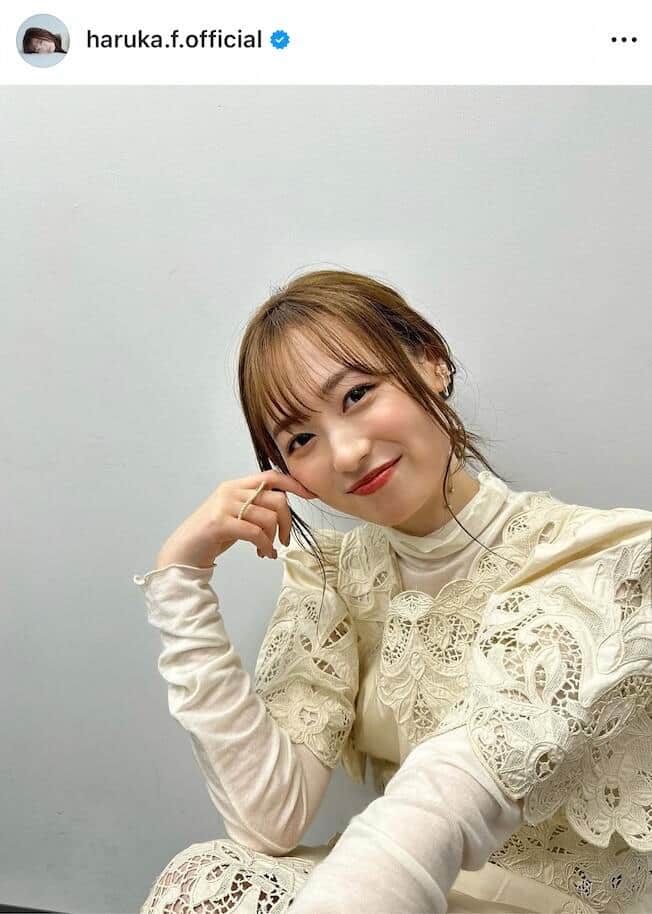 福原遥、純白ロングドレス姿で色気にドキっ 美オーラ全開「いつもと