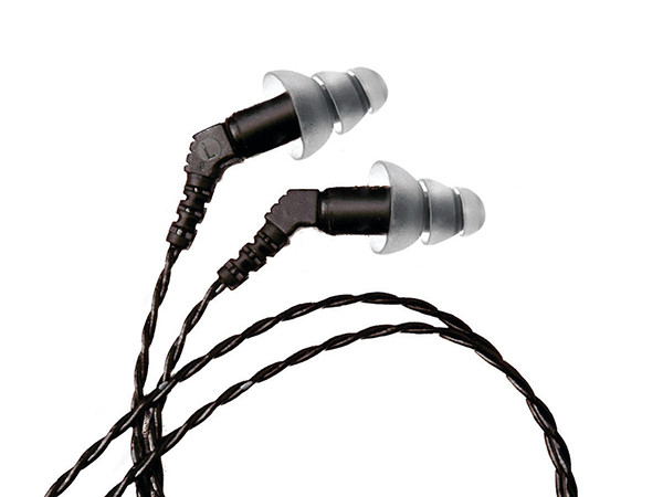 1991年発売のEtymotic Research社「ER-4」（写真は第二世代機「ER-4P」。ER-4とはカラーのみ異なる）。あたかも水泳で使う耳栓のようなイヤーピースが付属し、遮音性を高めている。写真提供：完実電気